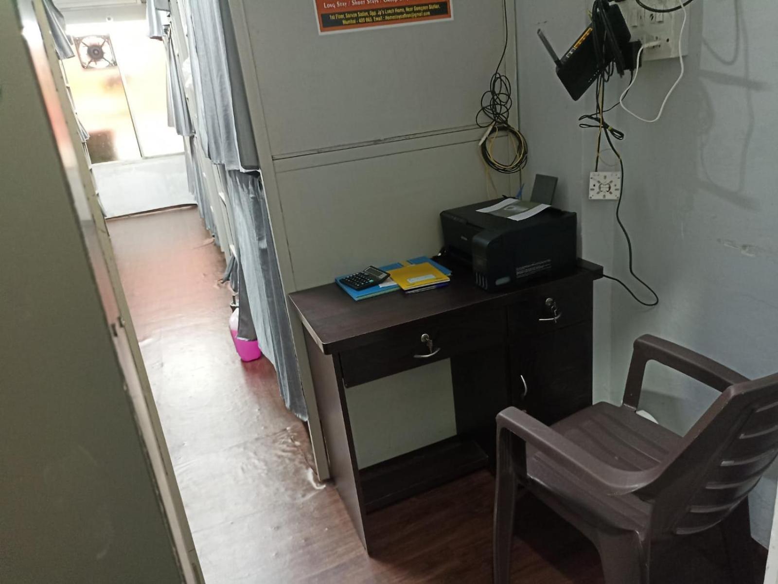 Saffron Dormitory Goregaon East Bombaj Exteriér fotografie